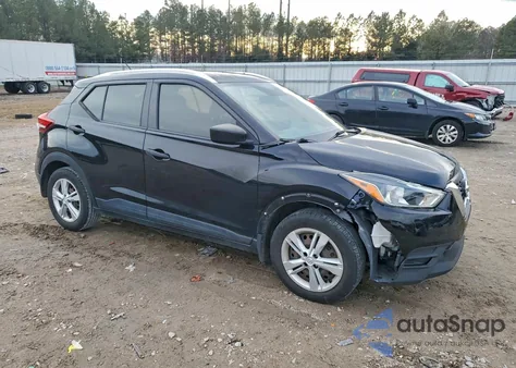 2019 Nissan Kicks S z USA, uszkodzony, nr VIN 3N1CP5CU8KL531217